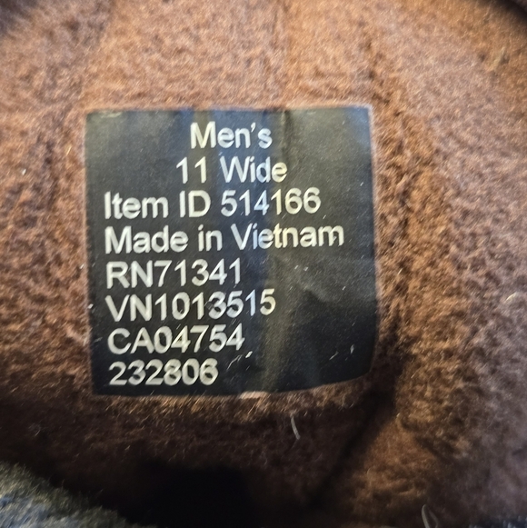 L.L.Bean Men\'s Snow Sneaker 5 Boots  Hook-and-Loop Size 11 Wide